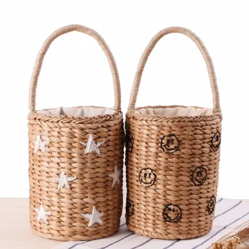 2022 New Fashion Summer Vacation Beach Bag Portable Bucket Woven Bag Totes Embroidery Stars Smile Face pineapple Straw Bag 1