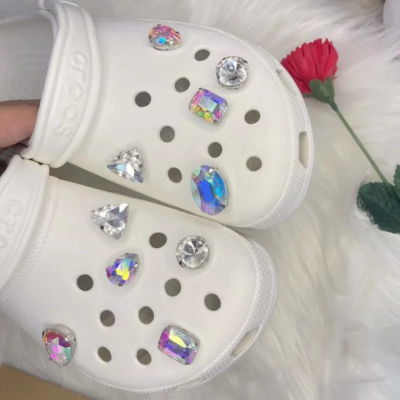 Rhinestone Bling Croc Charms Crystal Diamond Metal Chain Hole Shoe  Accessories DIY Buckle Pearl Shoes Sandals Flower Decorations - AliExpress