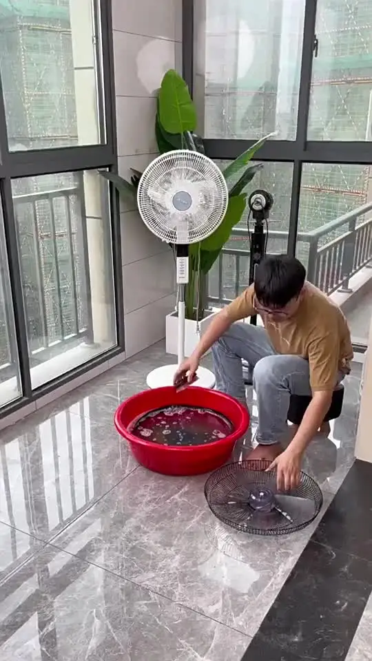 Щетка для очистки затворов Houseeker синяя/серая