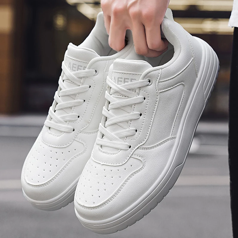 

Mens White Sneakers Lightweight Breathable Sports Running Shoes Unisex High Quality Comfortable Skateboard Shoes for Men