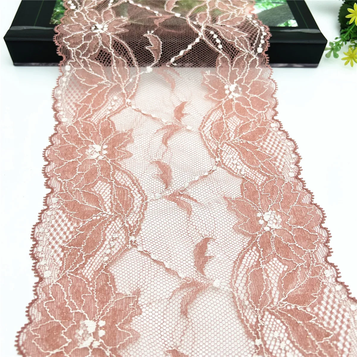 3y/lot W16.5cm 2-Tone Pink White With Shiny Elastic Stretch Lace Trims 5
