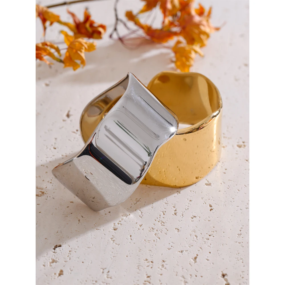 Yhpup Minimalist Bracelet