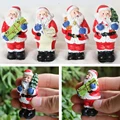 4pcs Santas