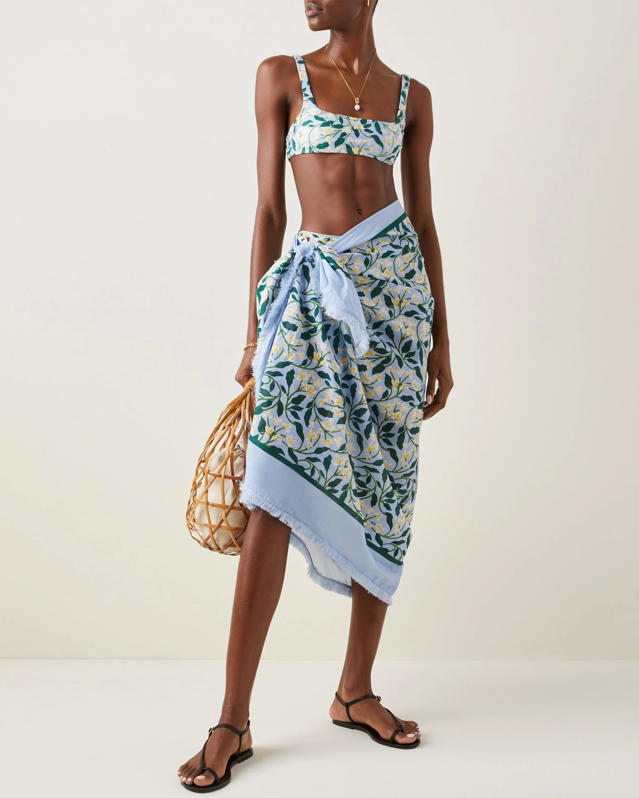 

Модный синий комплект бикини с запахом и разрезом на груди с модным принтом и Длинная накидка, сексуальный пляжный купальник для отпуска, женский летний купальник, новый стиль 2024