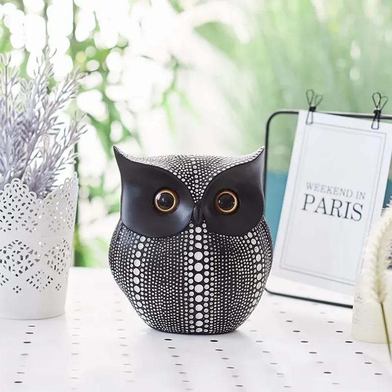 Resin Owl Statue Living Room Decoration Accessories Desk Decoration Statue Decorations for Home Figurines & Miniatures 2025