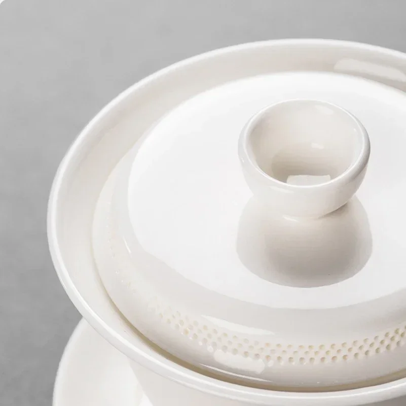 Tea set Sheep Fat Jade White Porcelain Gaiwan filtered tea bowl anti scalding design single ceramic tea cup Kung Fu Set
