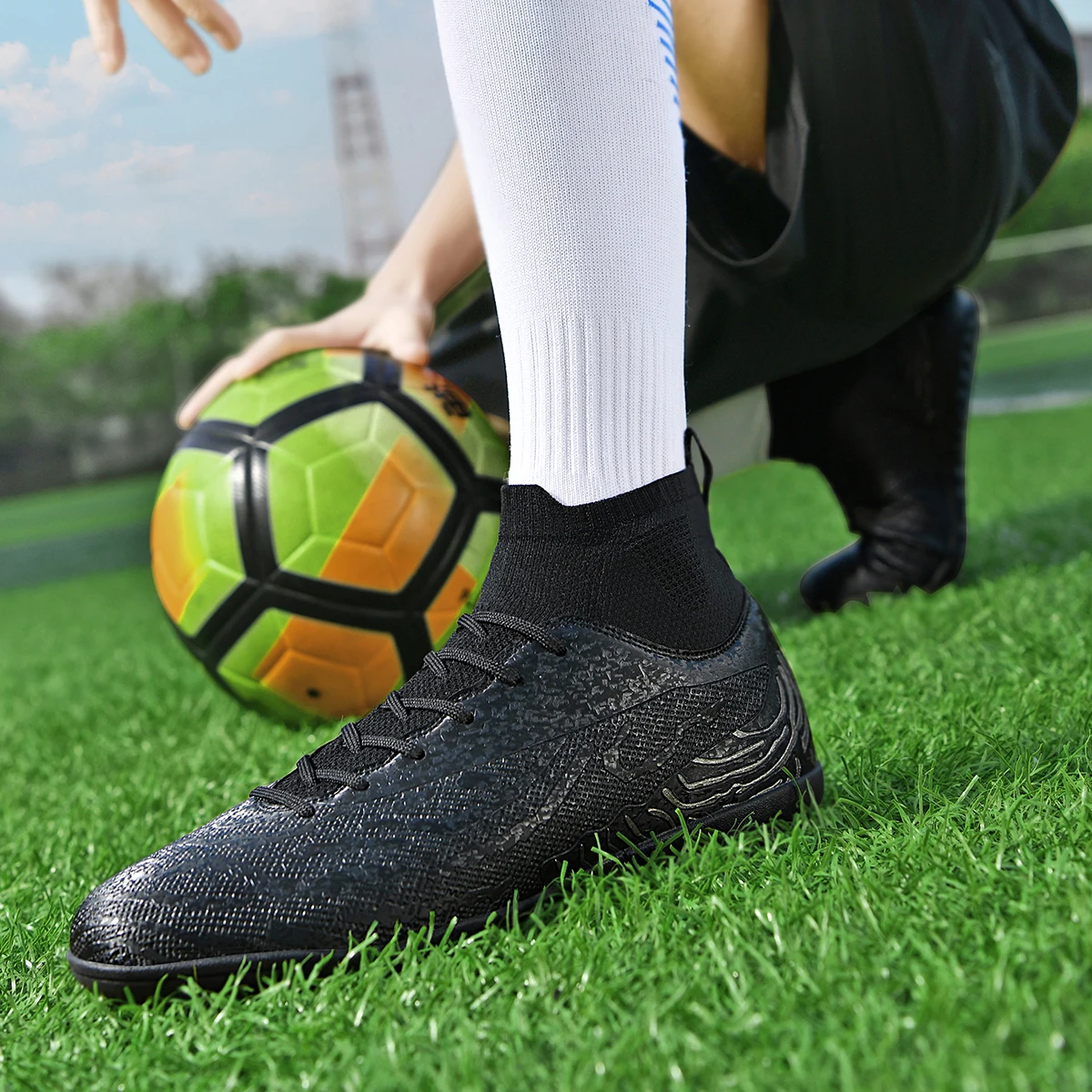 Unisex Leather Anti-Slip Football Boots for Training on Various Terrains