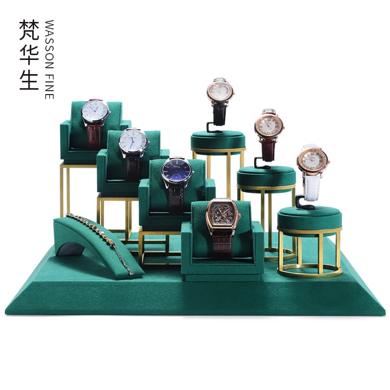 Factory direct supply window watch display props creative sofa watch bracelet display stand live watch display stand