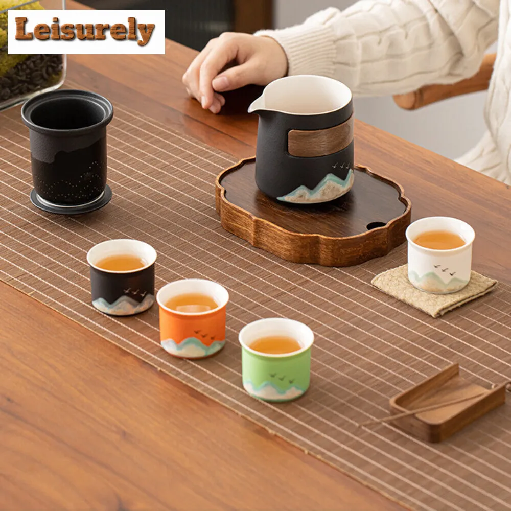 Hand-painted Rivers Mountains Tea Set Complete Set Boutique Tea Ceremony Set Teapot and Tea Cup Set Tea Services Ornaments Gifts