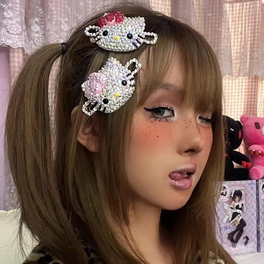Kawaii Sanrio Anime Rhinestone Hair Clip Cute Hello Kitty Cartoo Y2K Exquisite Sweet and Cool Broken Hair Clip Gifts for Girls