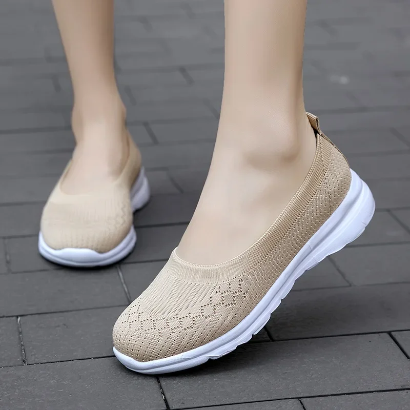 Zapatillas de deporte vulcanizadas de punto para mujer, zapatos informales de moda, Tenis femeninos, color blanco, para verano, 2022