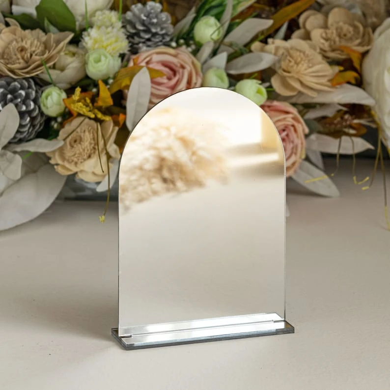Numeri Da Tavolo In Acrilico Bianco - Set 1-30 Con Supporti, 12.7x17.8cm, Per Matrimoni Ed Eventi