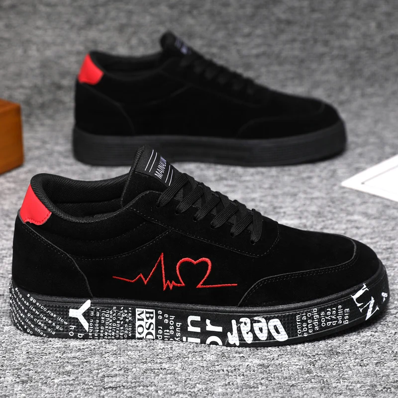 Breathable Mid-Top Sneakers , Heart & Music Graphic Design, Casual Streetwear Shoes for Couples, Valentine's Day & Birthday Gift 4