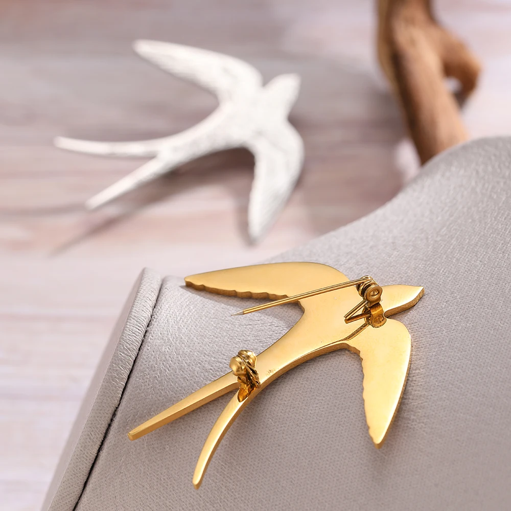 Stainless Steel Broochs Fashion Personality Pin Designs Drawing Swallow Brooch For Women Jewelry Banquet Gifts 2023 New Trendy