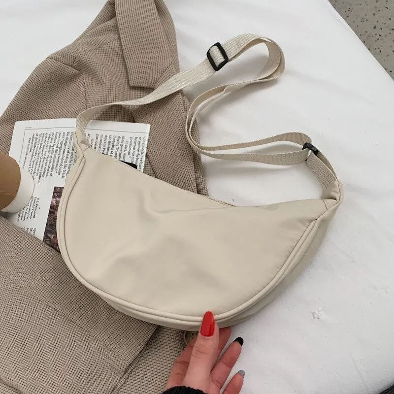Elegant Women's Leather Crossbody Shoulder Bag – Classic Designer Handbag