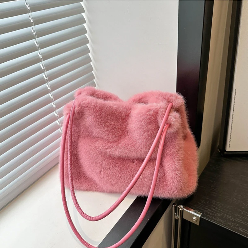 New Plush Bag Women's Plush Bag Versatile Plush Crossbody Fashion Korean Edition Single Casual Shoulder Tote Bag