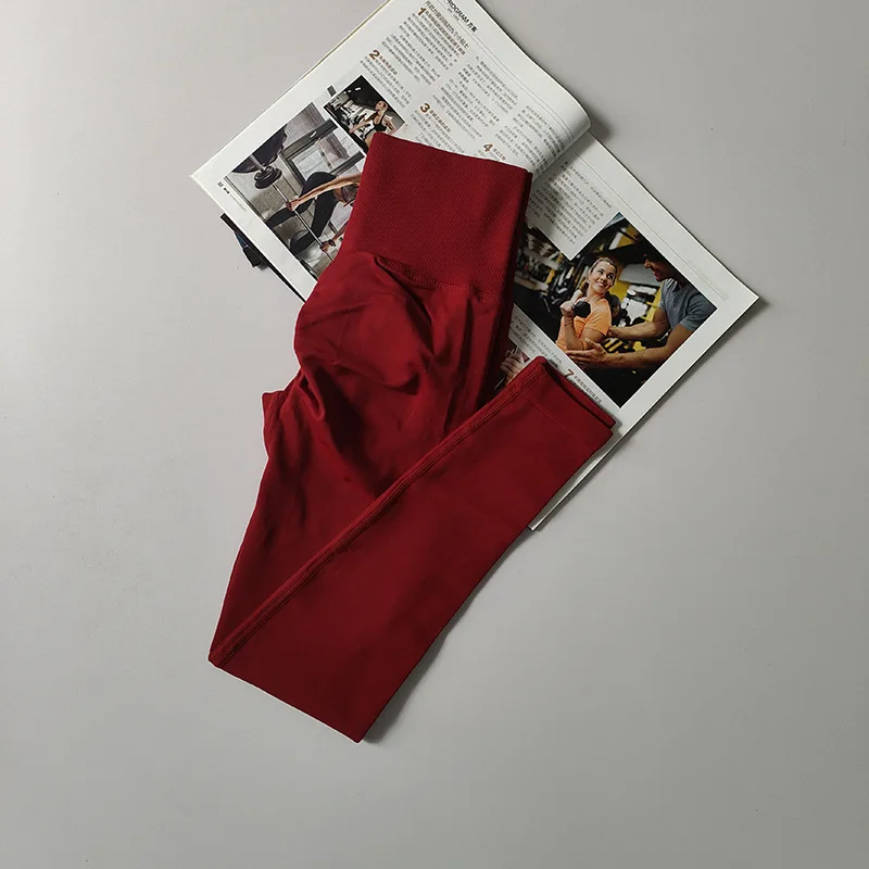 بنطلون رياضي نسائي بدون خياطة بخصر عالٍ ورفع للأرداف، بنطلون خوخي الشكل للجري والتمارين واليوغا، ليجنز ضيق للنساء