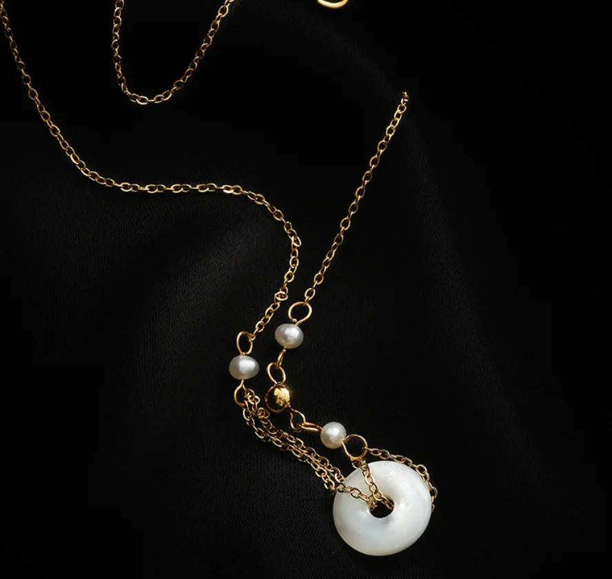 Simple Chinese style safety buckle pendant pearl titanium steel non fading Necklaces Fashion Jewelry