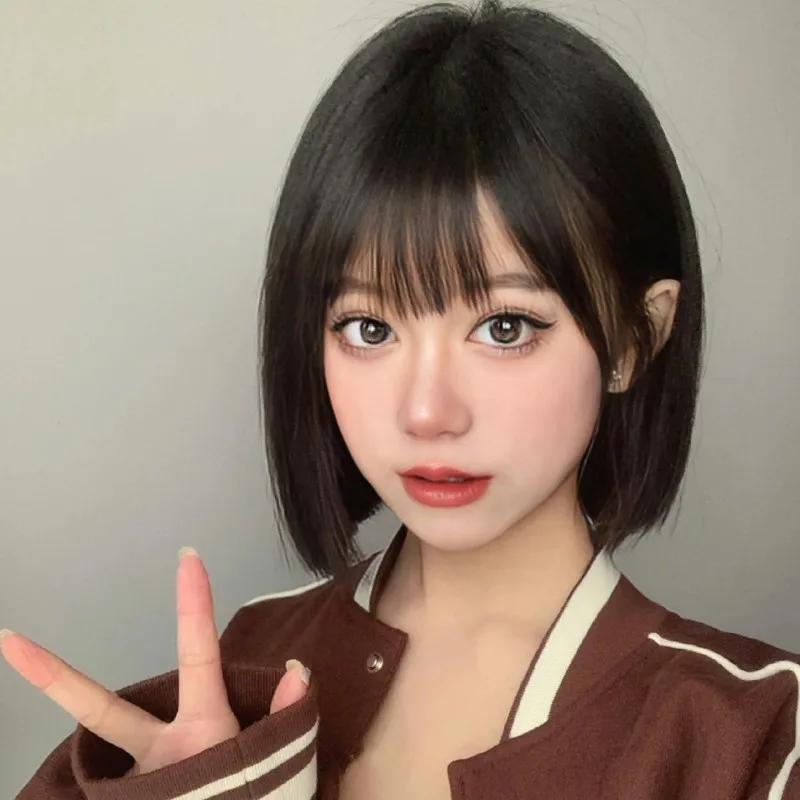 펑크 스타일 합성 가발 여성 짧은 검은 머리 공기 앞머리 고온 실크 합성 섬유 스트레이트 헤어 전체 헤드 커버