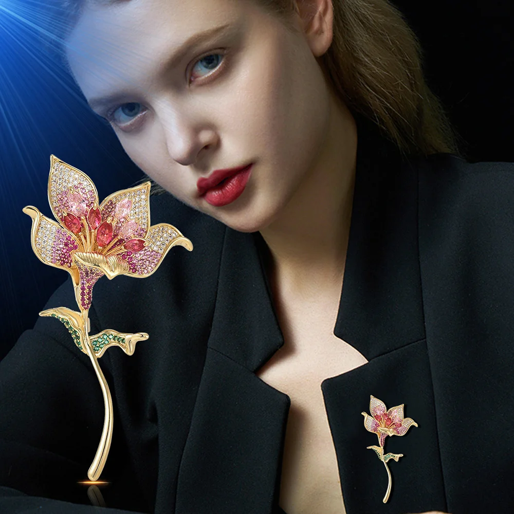 

Luxury Zircon Tulip Flower Pearl Brooches For Women Fashion Crystal Floral Leaf Lapel Pins Banquet Patry Clothes Corsage Jewelry