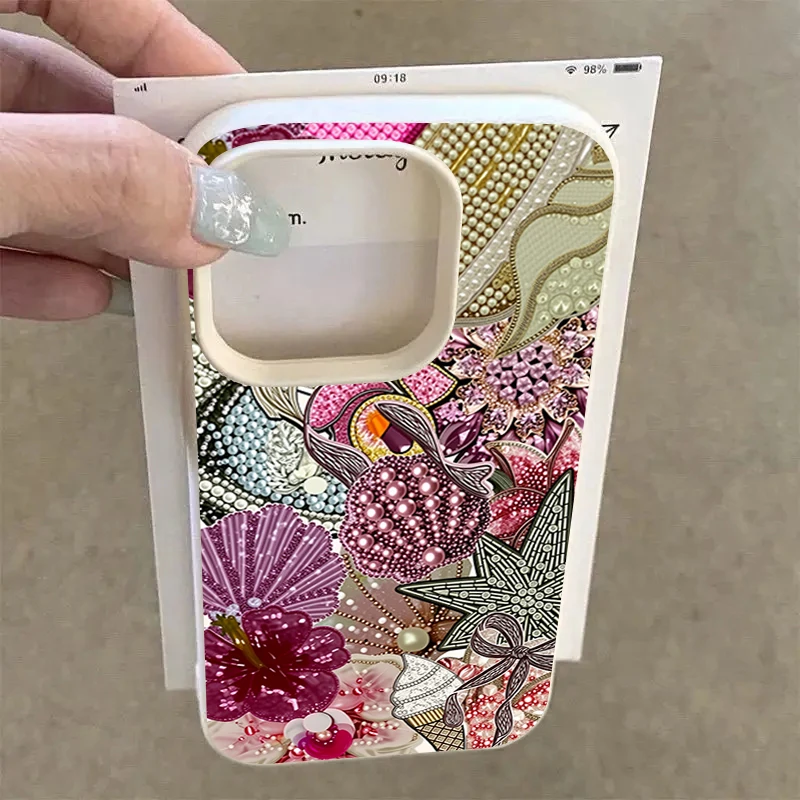 Elegant Embroidered Shell Pattern Soft Phone Case