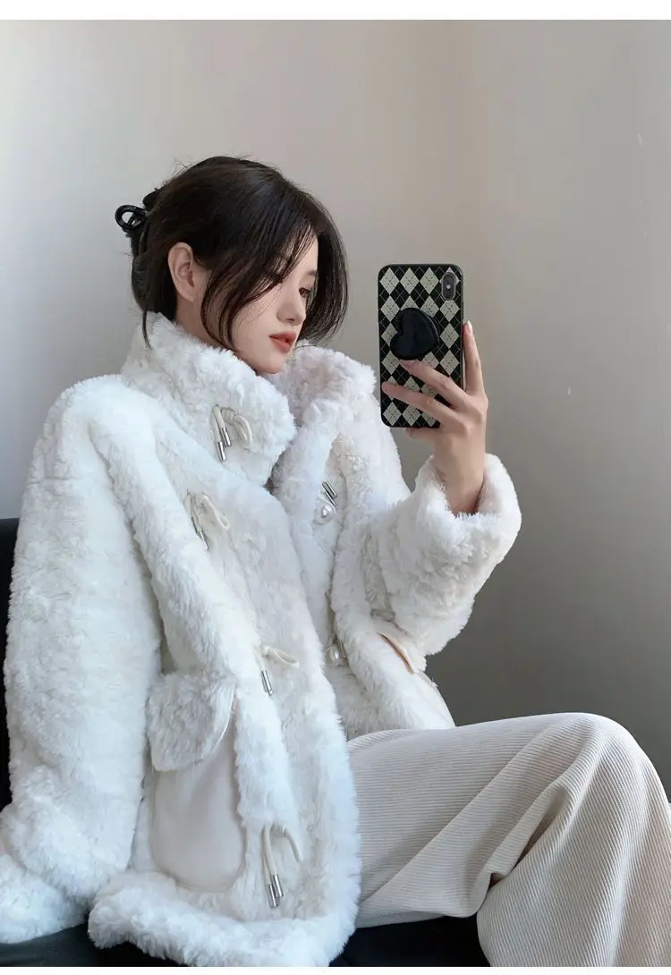 Eleganter aprikosenweißer dicker Kunstpelzmantel für Damen, lässige, mit Faux dicke Lammfelljacke, Winterdame, schicke Langarm-Oberbekleidung – Detail 11