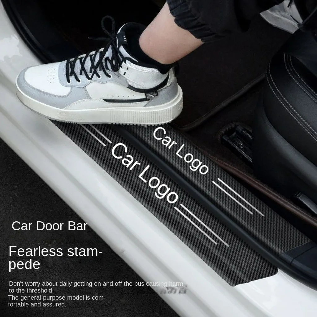 

The 4-piece door threshold carbon fiber anti-collision sticker is suitable for Toyota Corolla Railing RAV4 to Dazzle Willanda Ca