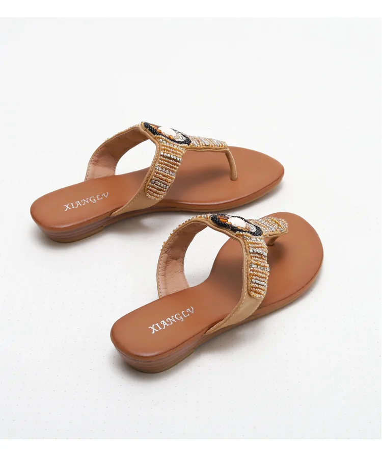 588-1  Sandals, Slippers, New Summer Fashion Outwear, Sea Vacation Edge, Ethnic Style Slope, and Rhinestone Slippers