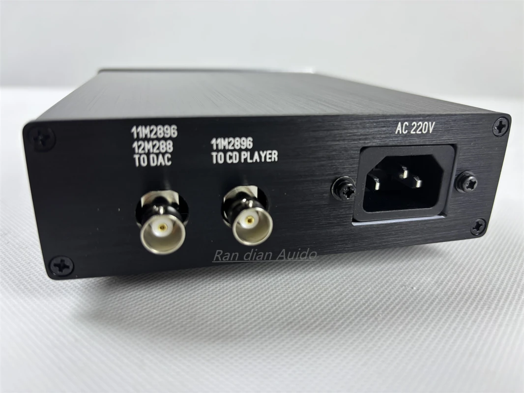 Latest Updated DAC Decoding Dedicated External Clock (11.2896MHz or 12.288MHz)（Crystek CCHD-575 Femtosecond Crystal Oscillator 3