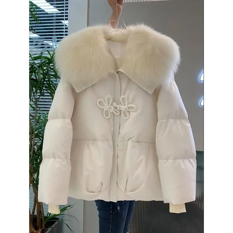 Рисунок 6 - Женская короткая парка на пуговицах