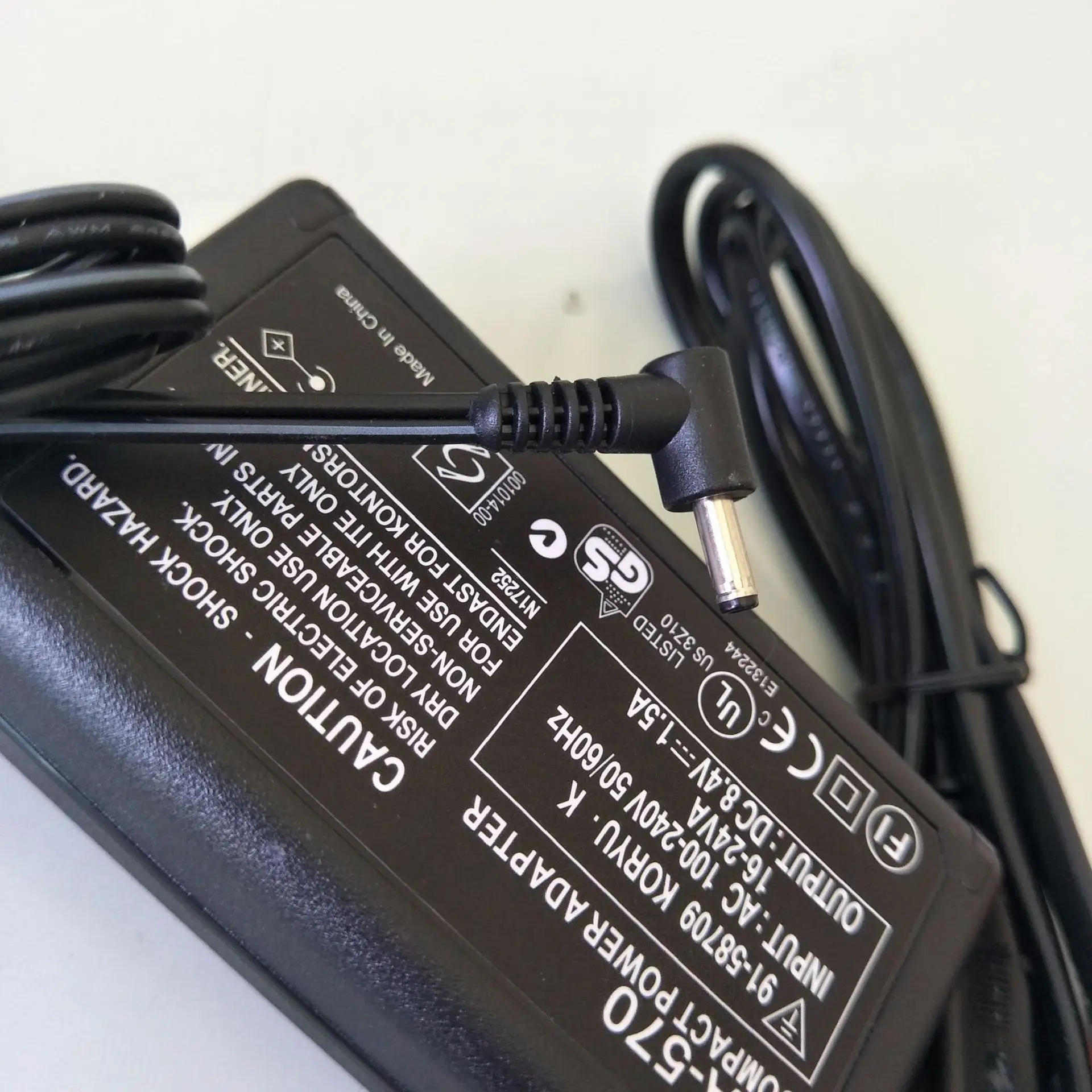 Cheap Adaptadores ACDC