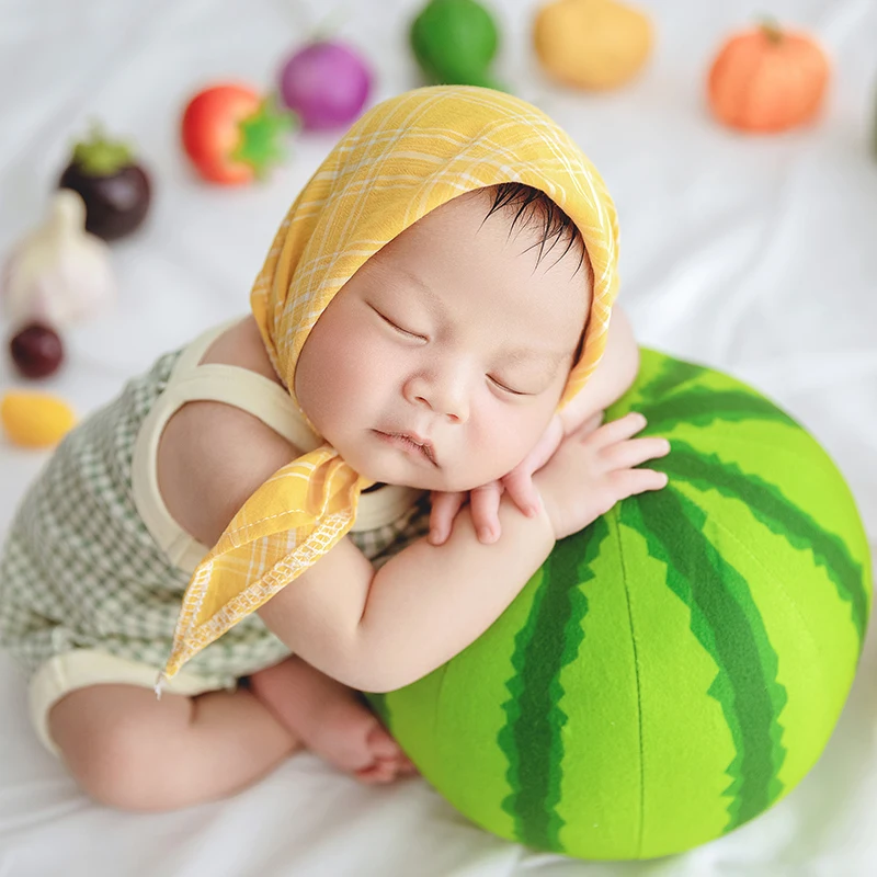 

Newborn Photography Props Outfits Summer Fruits Vegetable Theme Set Baby Unisex Onesie Studio Infant Shooting Photo Accessories