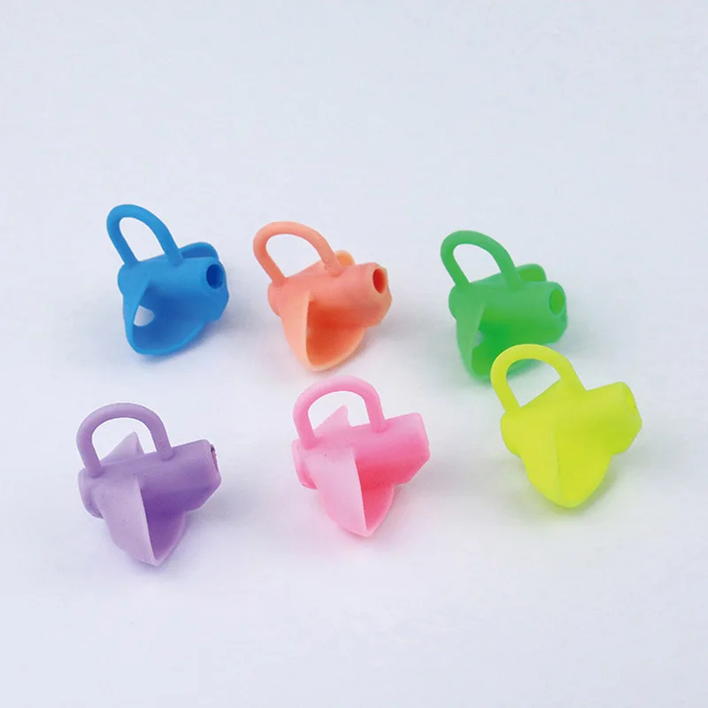 Pen Holder Pen And Brush Holder 1Pc Children Pencil Holder Correction Writing Hold Pen Grip Posture Tool Silicone writing posturecorrector Stationery 2530