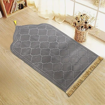 Thick Plush Printed Prayer Mat with Tassel – Flannel Irregular Design 1