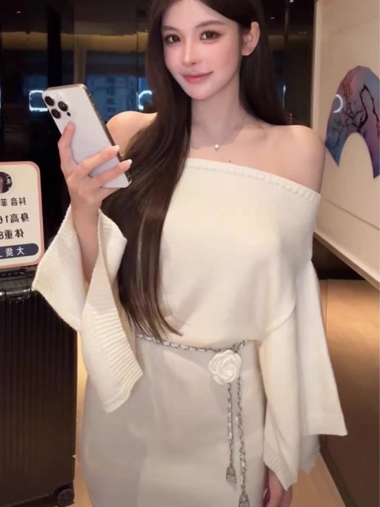 2025 New Autumn Women's Clothing One-word Shoulder Long-sleeved Loose Dress Elegant Knitwear Sexy Casual Short Skirt
