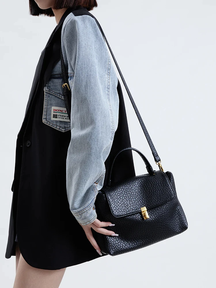 

New Black Crocodile Pattern Leather Top Handle Purse for Women Retro Small Soft Vegant Pu Satchel Bag Simple Female Handbag