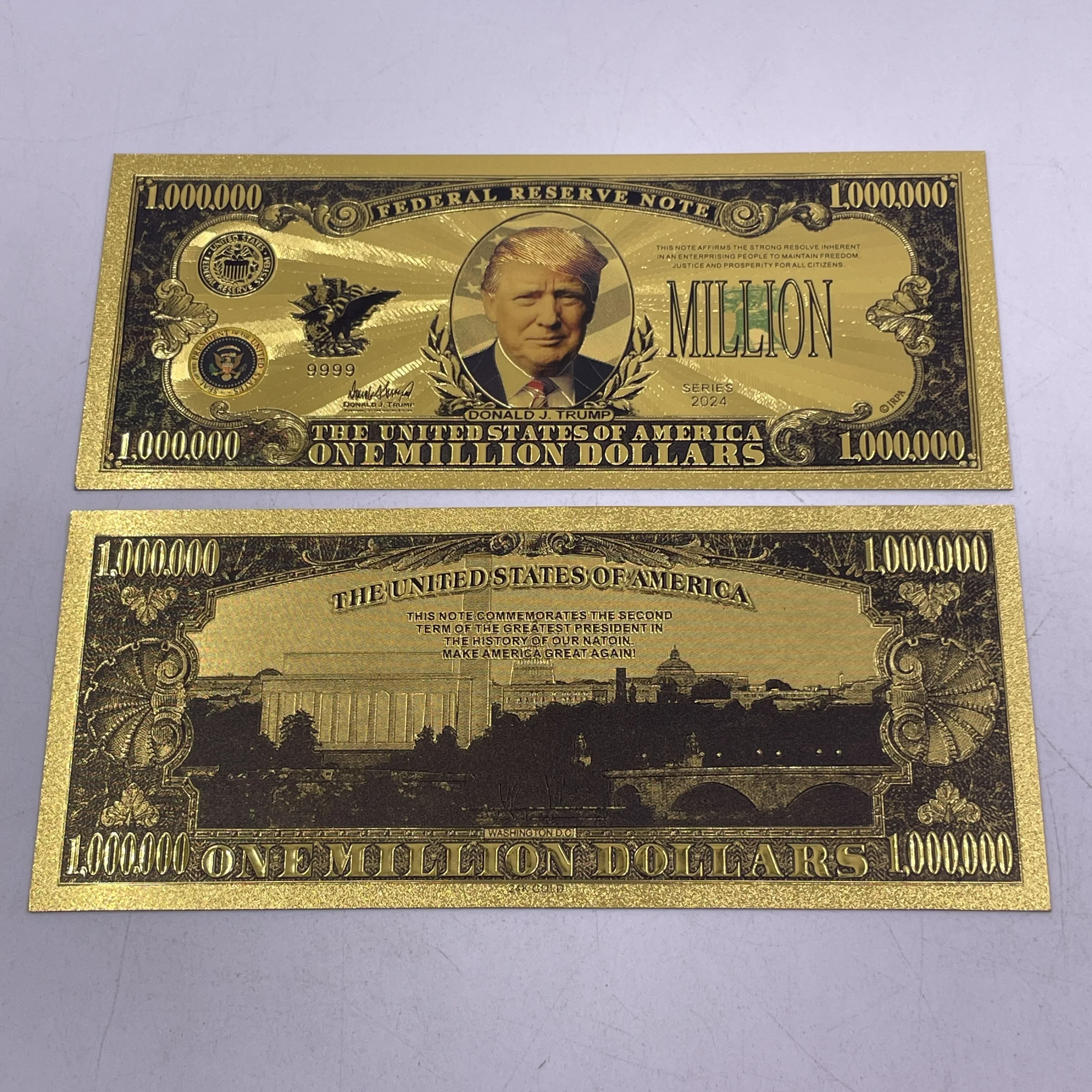 Description Picture 3 of item2024 USA President Trump 1 2 5 10 Billion Million Dollars Gold Banknotes Ticket Golden Cards For Fans Collectibles