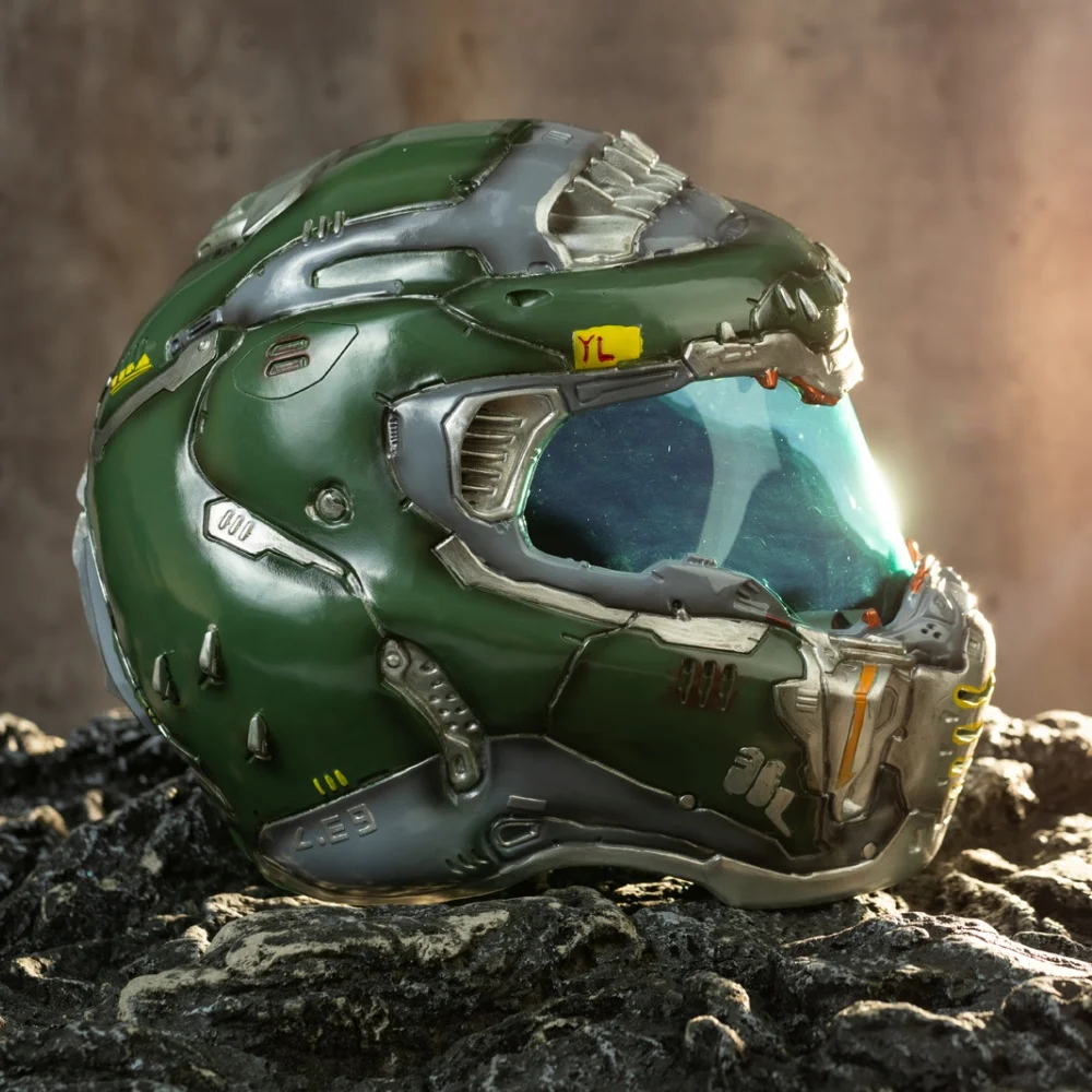 Doom Eternal　ヘルメット DOOM: The Dark Ages Wearable Helmet Replica – Official