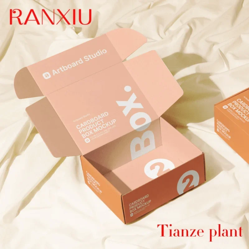 

Custom Custom Folding Kraft Paper Gift Packaging Box