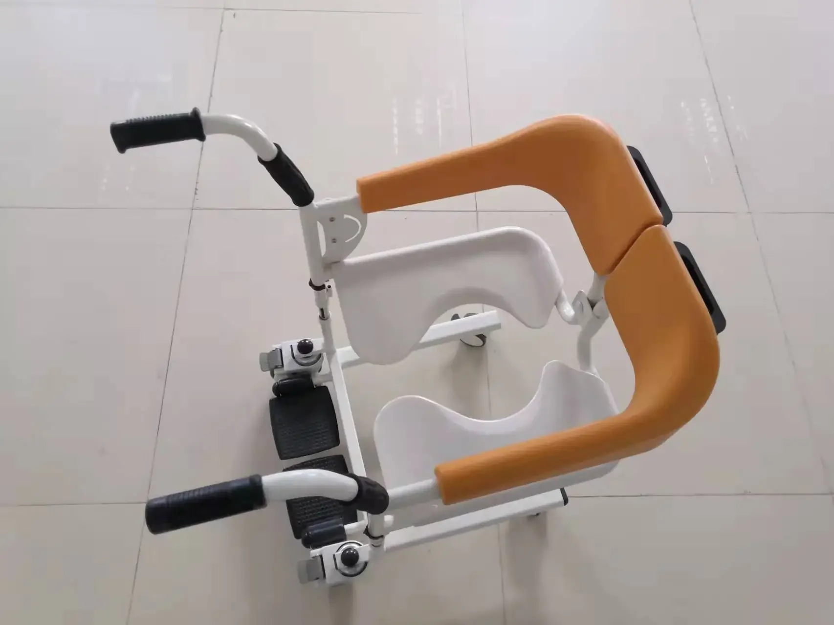 Silla Sanitaria Equipment Electric Traction Multifunction Toilet Transit Bathroom Shower Mover Transfer Commode 6