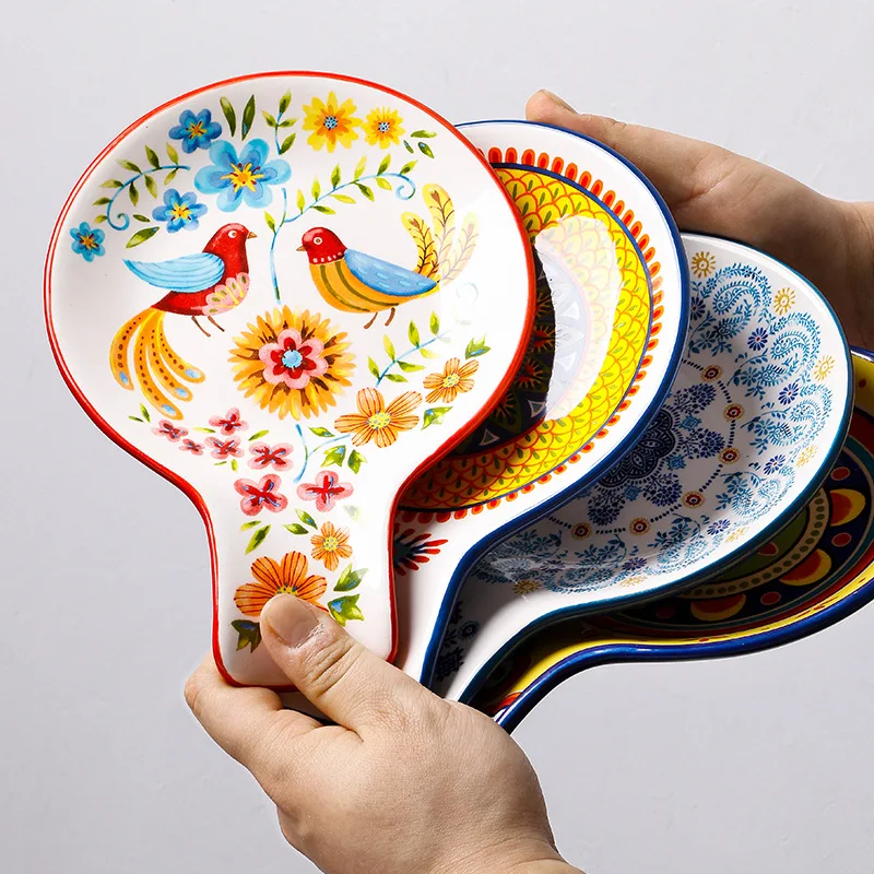 

European Tableware Spoon-shaped Snack Dishes Creative Dish Home Spoon Rack Irregular Snack Dishes.