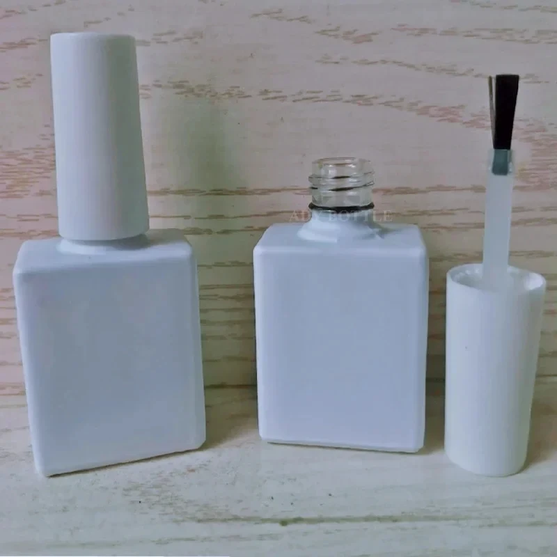 

3/5/10/20/30/50pcs 15ml Nail Polish Bottle Glass Glue Packing White Square Silver Cap Gel Container Wholesale Manicure Tool
