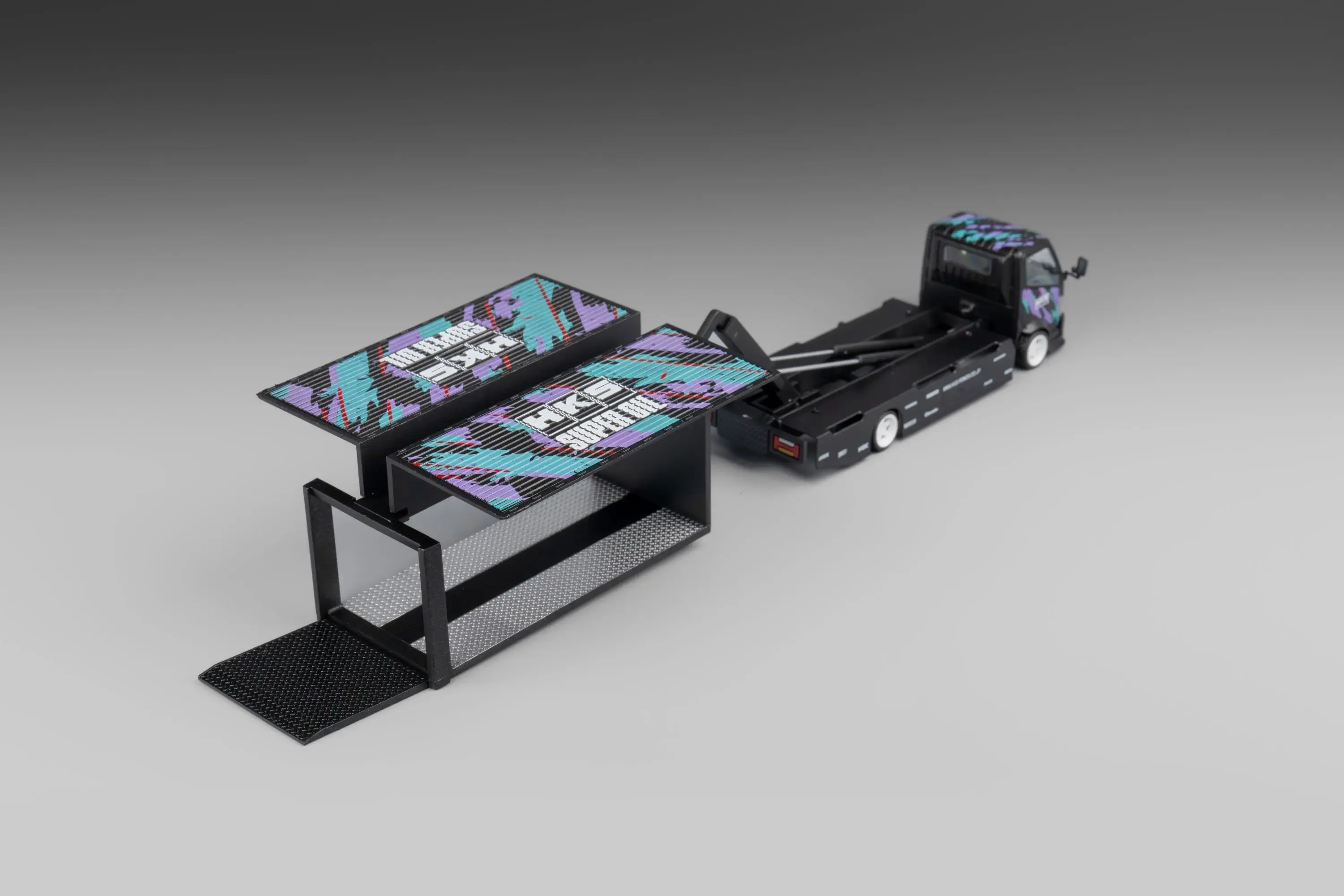 MicroTurbo MT 1:64 300 Series Custom Gull Wing Truck HKS