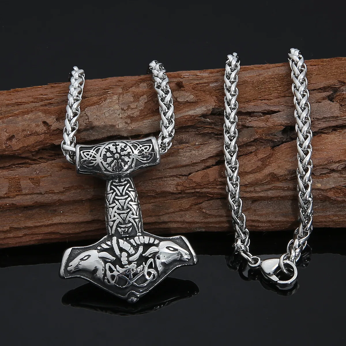

Viking Double Sheep Head Pendant Necklace Nordic Stainless Steel Hammer Amulet Accessories Viking Jewelry Not Fading