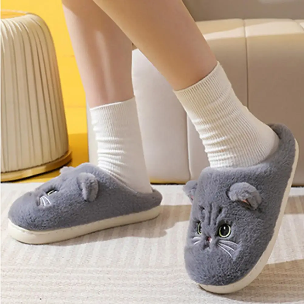 Easy to Wear Slippers Cozy Cartoon Cat Winter Slippers Soft Plush