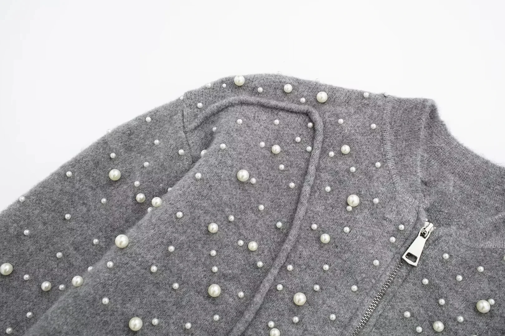 Women's Cardigan Sweaters Pearl Knitted Jackets Knitwear Long Sleeve Jumpers Knit Jackets inszar 2023 Gray Woman Sweaters Jacket