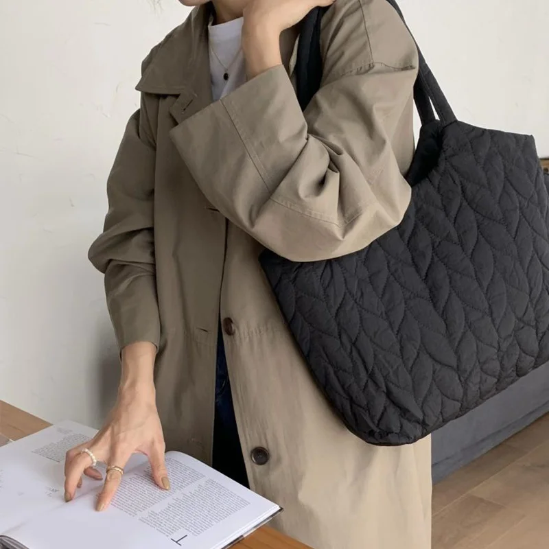 Quilted Ladies Shopper Bag Embroidery Thread Top-handle Bag Large Capacity Fashion Nylon Soft Cotton-Padded for Weekend Vacation
