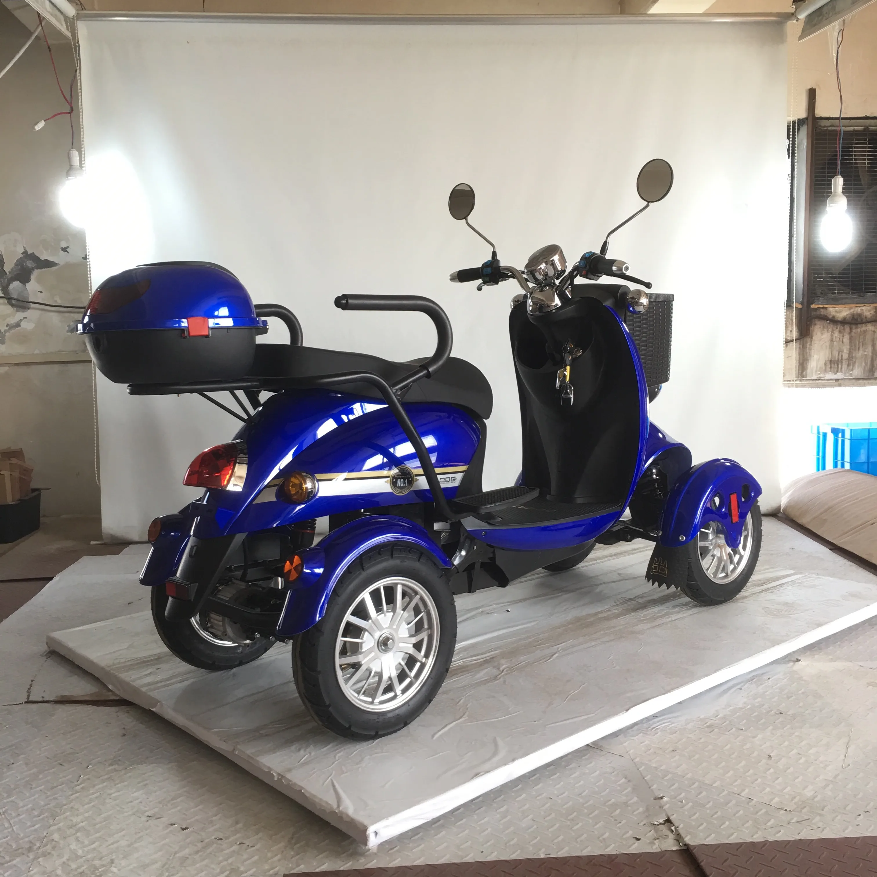 500w 20ah Fashion for Old Good Seller Mobility Electric Scooter Adult Safe and Convenience Best Gift