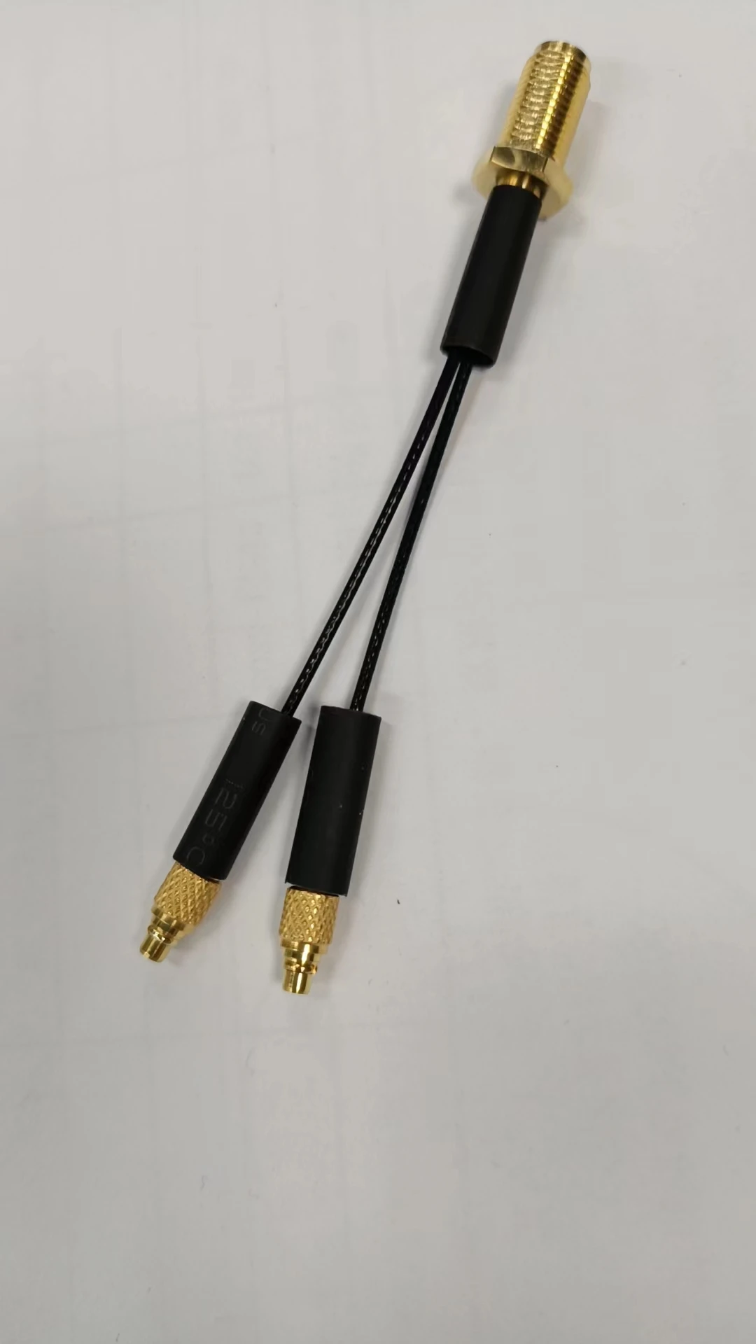 SMA Splitter Cable Straight SMA Female to Y Type Dual MMCX Male 90 Degree Adapter Connector Cable 1.13 Pigtail 15CM