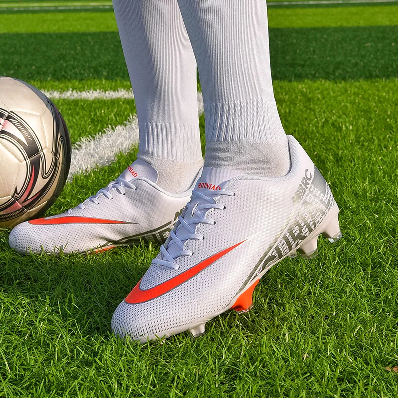 Football Shoes Classical Men Soccer Shoes Professional Field Football Boots FG/TF Grass Training Soccer Sneakers Anti-Slip Ankle Cleats Shoes